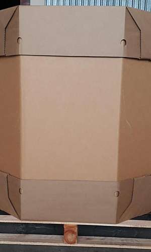 FORNECEDOR DE CAIXA BAG IN BOX DE PAPELÃO 1.000 LITROS FORNECEDOR DE CAIXA BAG IN BOX DE PAPELÃO 1.000 LITROS