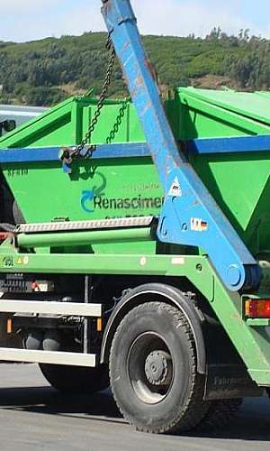 Transporte de resíduos perigosos Transporte de resíduos perigosos